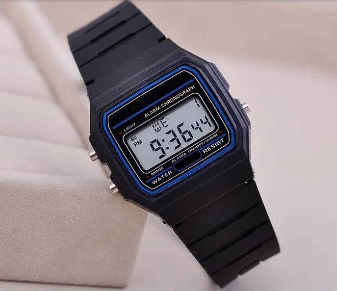 Sport LED Digital Watches for Men Simple Small Square Dial Electronic Watch Silicone Band Fashion Casual Mens Watch montre homme Camara Shopping Sport LED Digital Watches for Men Simple Small Square Dial Electronic Watch Silicone Band Fashion Casual Mens Watch montre homme