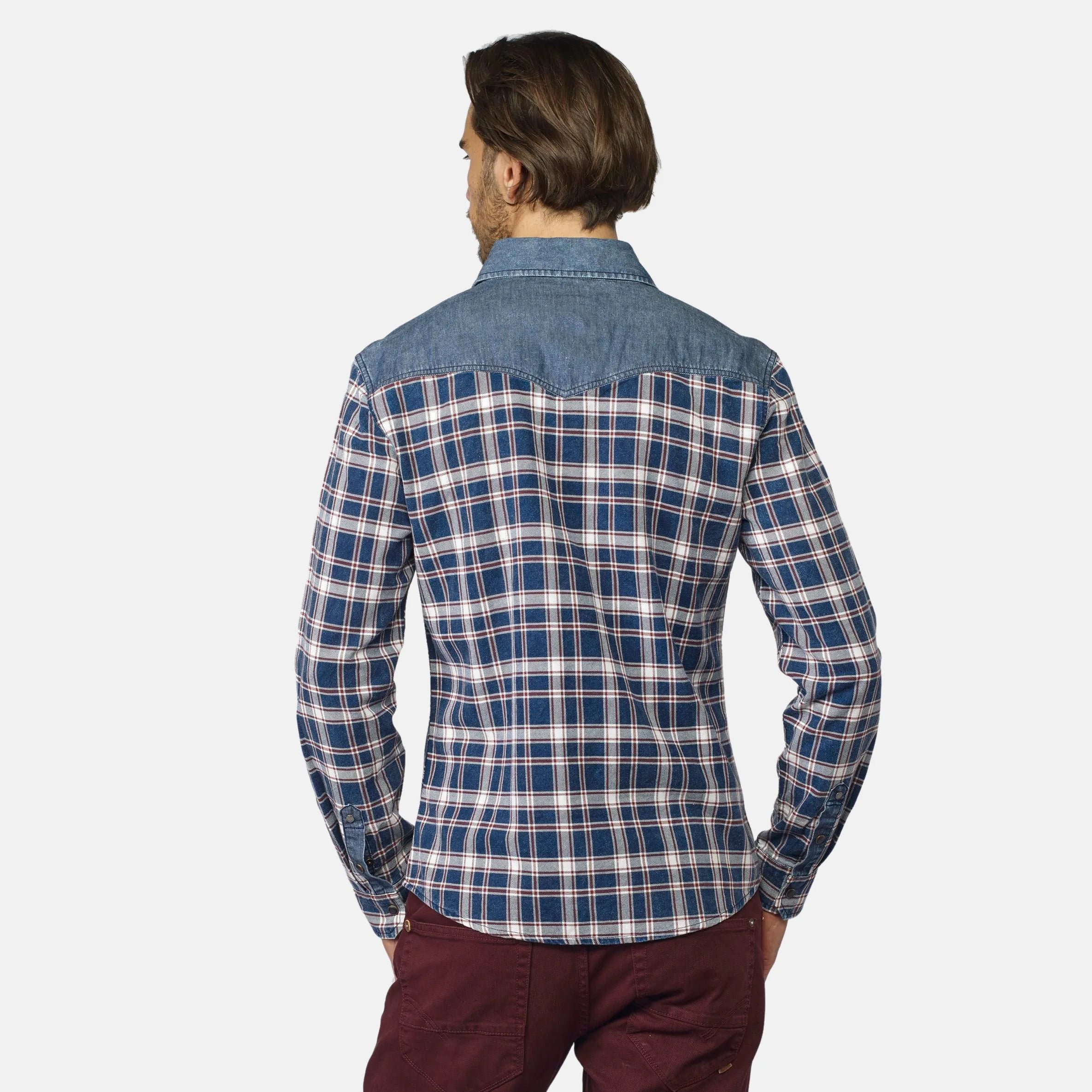 Koröshi - Long Sleeve Plaid Shirt with Denim Details, 100% Cotton for Urban Workwear, Regular Fit in Navy, features button-down collar, two chest pockets, and ideal for transitional seasons. - Camara ShoppingKoröshi - Long Sleeve Plaid Shirt with Denim Details, 100% Cotton for Urban Workwear, Regular Fit in Navy, features button-down collar, two chest pockets, and ideal for transitional seasons.