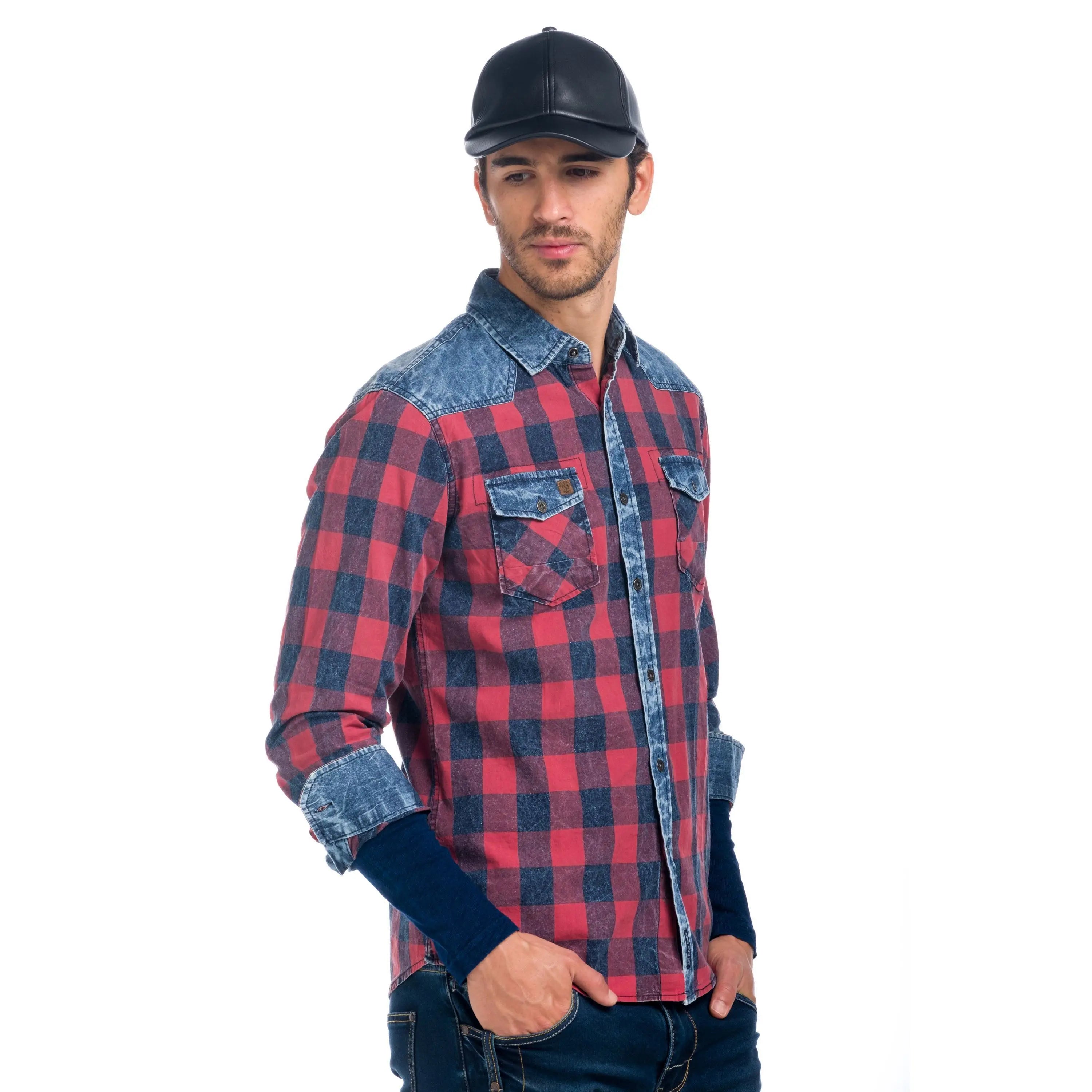 Koroshi Long Sleeve Plaid Shirt in 100% Cotton with Denim Details, Western Style, Regular Fit, Available in Red and Ocher, Unique Wash Effect, Perfect for Casual or Urban Looks. - Camara ShoppingKoroshi Long Sleeve Plaid Shirt in 100% Cotton with Denim Details, Western Style, Regular Fit, Available in Red and Ocher, Unique Wash Effect, Perfect for Casual or Urban Looks.