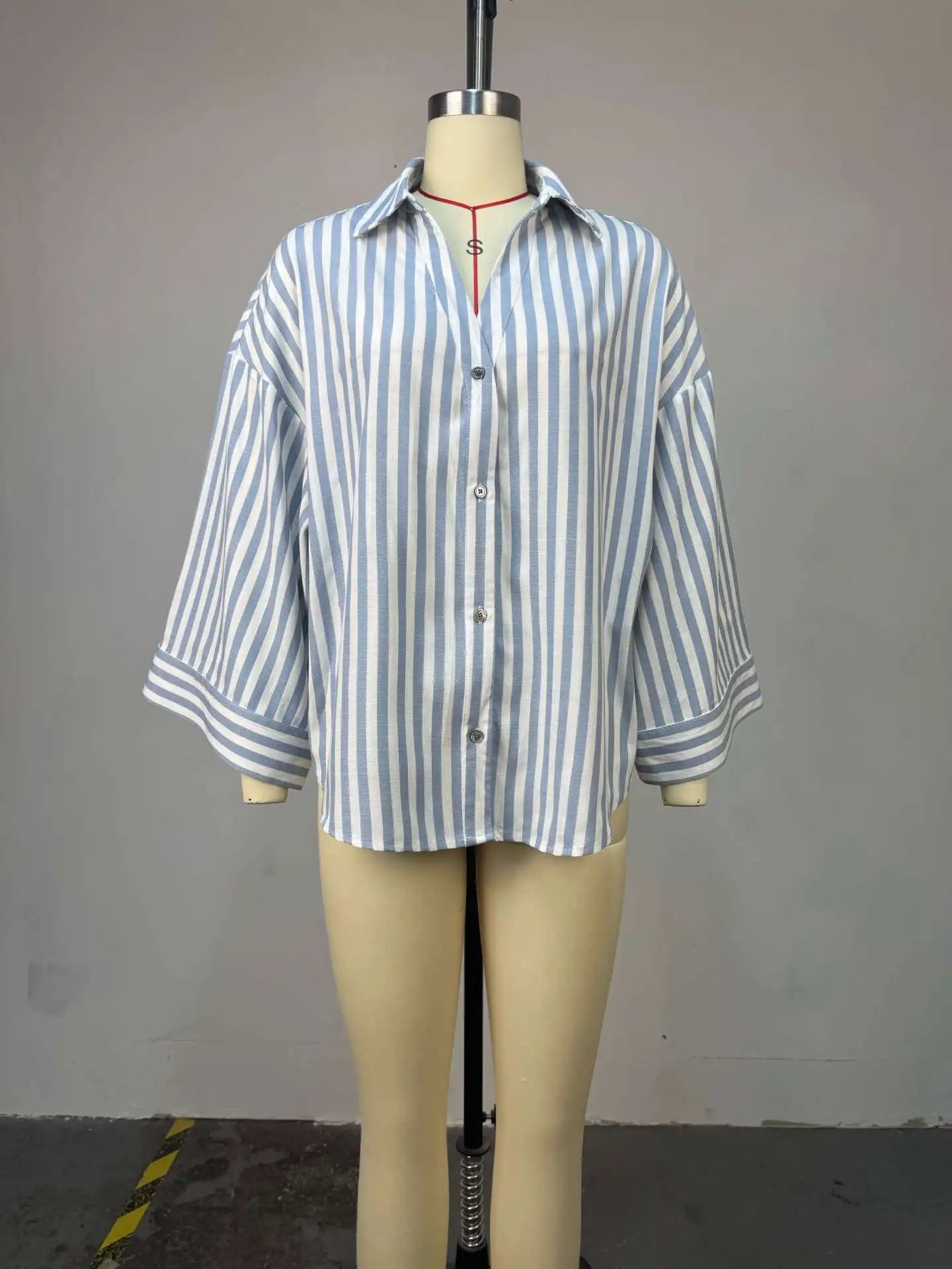Chemisiers femmes chemise col rabattu manches longues hauts rayé Y2k Streetwear élégant épissure chemises décontracté travail ample 2025 automne Camara Shopping Chemisiers femmes chemise col rabattu manches longues hauts rayé Y2k Streetwear élégant épissure chemises décontracté travail ample 2025 automne