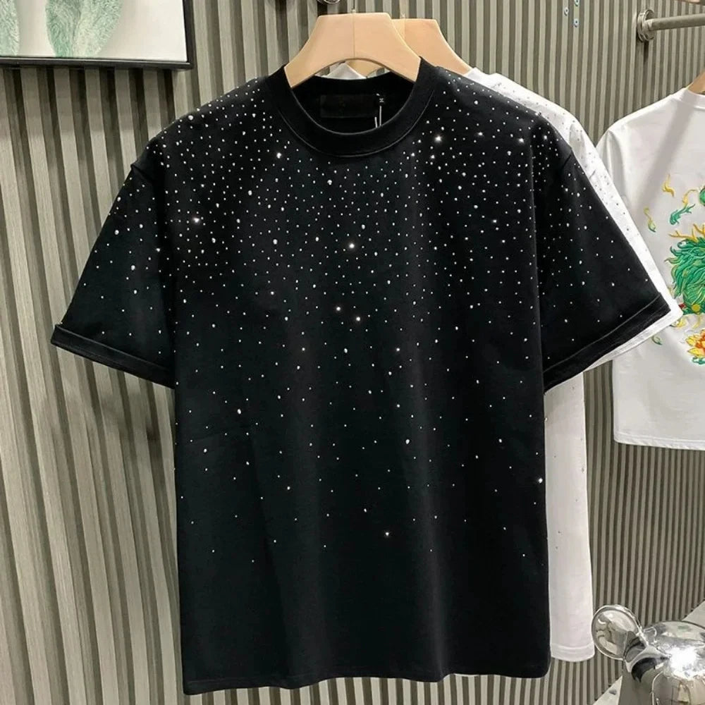 Été hommes vêtements été strass Rivet T-shirt col rond T-shirt style décontracté Version coréenne hommes manches courtes T-shirt Camara Shopping Été hommes vêtements été strass Rivet T-shirt col rond T-shirt style décontracté Version coréenne hommes manches courtes T-shirt