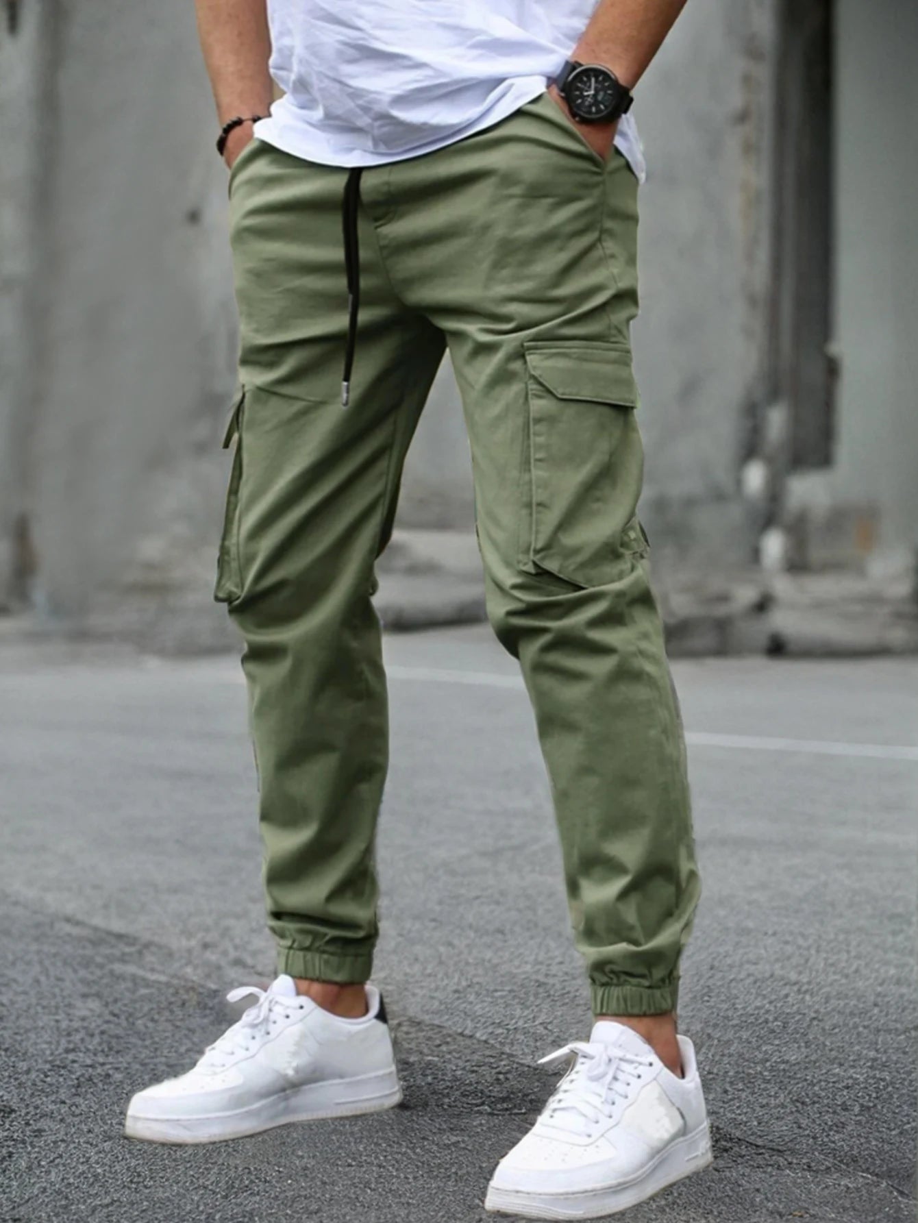 Nouveaux pantalons de travail pour hommes avec plusieurs poches et pantalons à jambes, pantalons d'extérieur décontractés pour hommes Camara Shopping Nouveaux pantalons de travail pour hommes avec plusieurs poches et pantalons à jambes, pantalons d'extérieur décontractés pour hommes