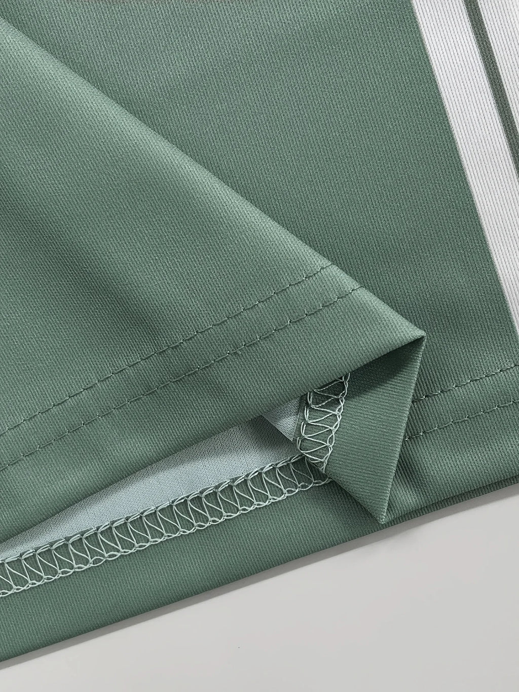Ensemble deux pièces pour hommes, lettres imprimées, décontracté, col rond, manches courtes, cordon de serrage, pantalon Long, grande taille, tenue ample, nouvelle collection Camara Shopping Ensemble deux pièces pour hommes, lettres imprimées, décontracté, col rond, manches courtes, cordon de serrage, pantalon Long, grande taille, tenue ample, nouvelle collection