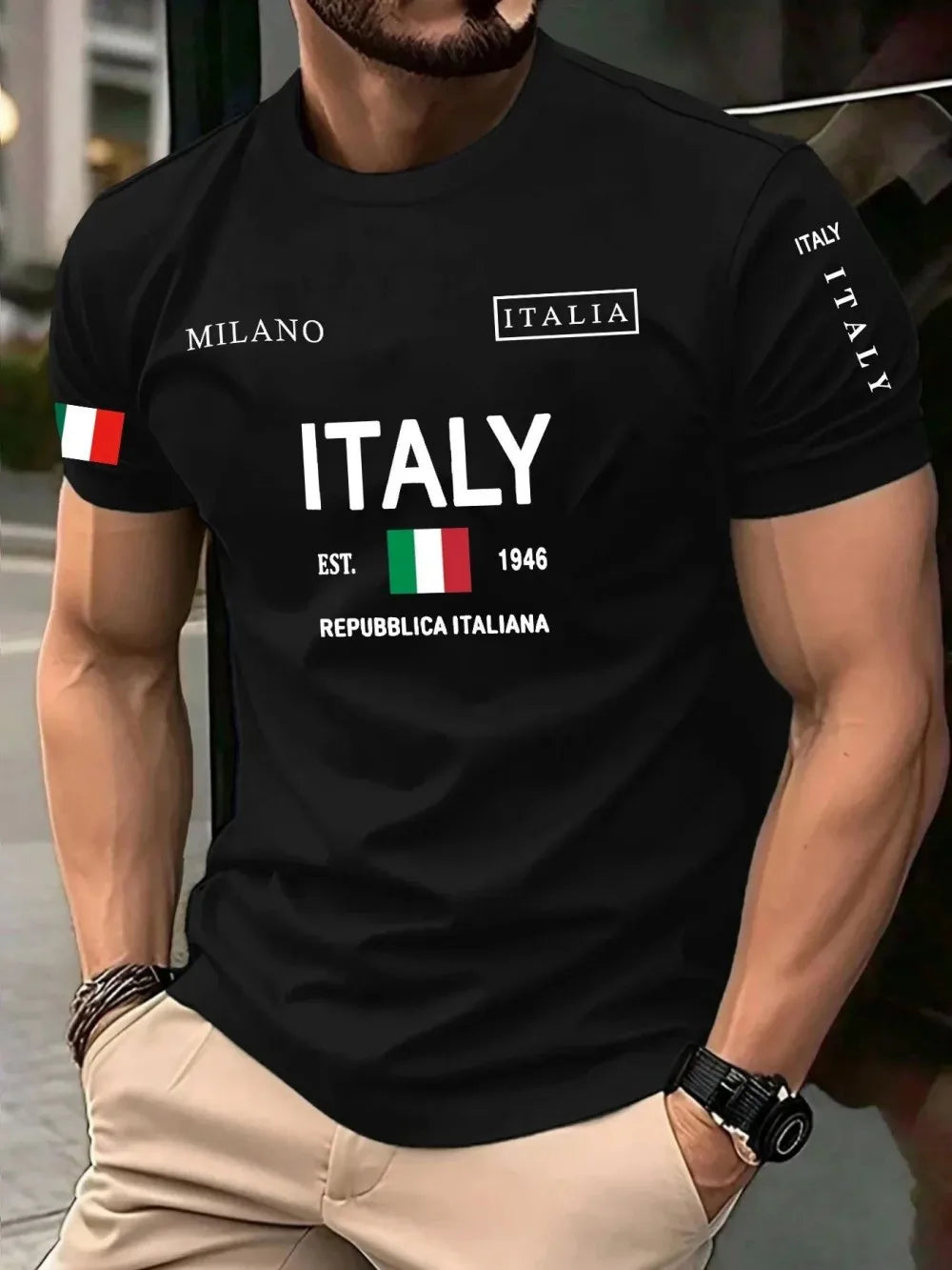 T-shirt d'été pour hommes européens et américains, imprimé lettres Milan, doux et respirant, col rond, haut décontracté urbain pour l'extérieur Camara Shopping T-shirt d'été pour hommes européens et américains, imprimé lettres Milan, doux et respirant, col rond, haut décontracté urbain pour l'extérieur