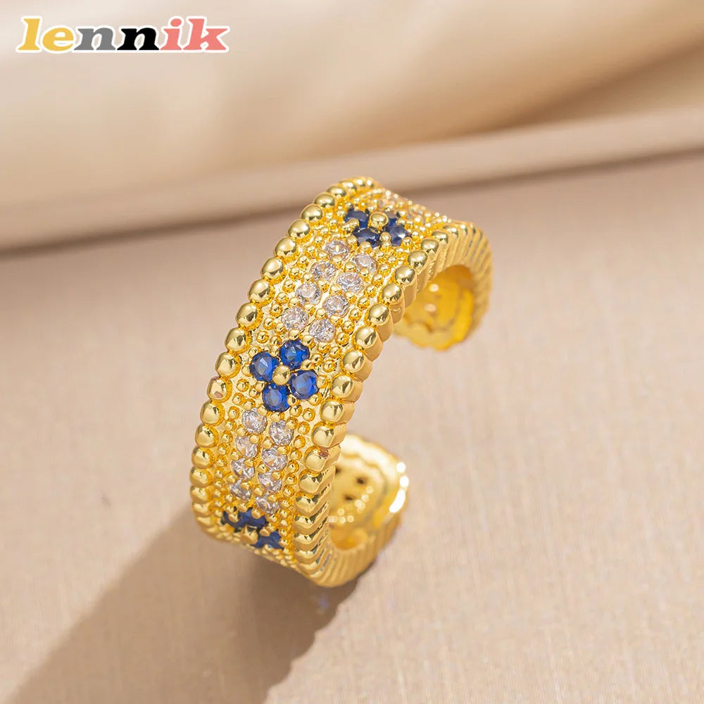LENNIK Premium Lucky Clover luxe complet Zircon Micro pavé boucles d'oreilles collier bague ensemble, polyvalent pour le quotidien/fête, cadeau parfait Camara Shopping LENNIK Premium Lucky Clover luxe complet Zircon Micro pavé boucles d'oreilles collier bague ensemble, polyvalent pour le quotidien/fête, cadeau parfait