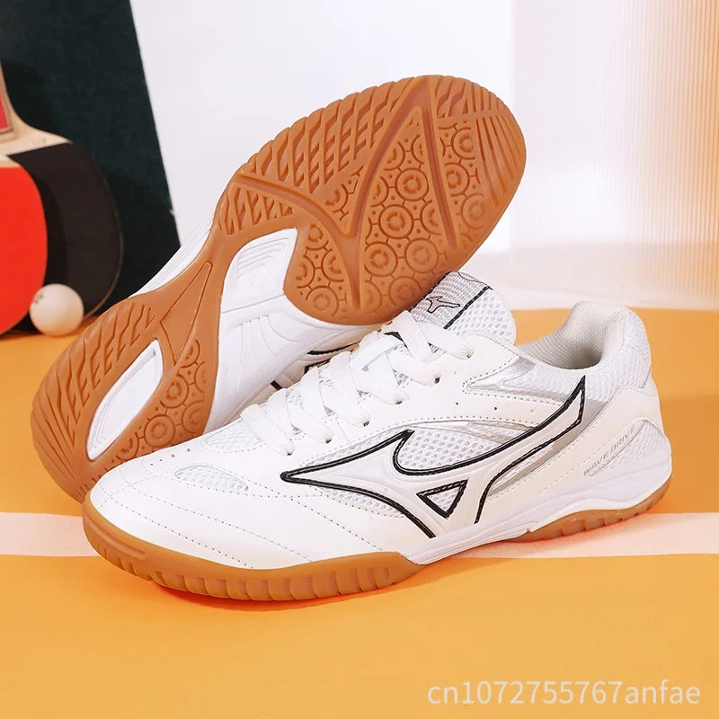 Chaussures de Tennis de Table pour hommes et femmes, légères et respirantes, antidérapantes, pour Couple, chaussures d'entraînement professionnelles en plein air Camara Shopping Chaussures de Tennis de Table pour hommes et femmes, légères et respirantes, antidérapantes, pour Couple, chaussures d'entraînement professionnelles en plein air