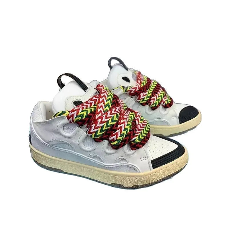 Chaussures de skate confortables à talon haut, à semelle épaisse, décontractées et sportives, style Dad Shoes, nouveau style vietnamien cambodgien, à nouer, à enfiler Camara Shopping Chaussures de skate confortables à talon haut, à semelle épaisse, décontractées et sportives, style Dad Shoes, nouveau style vietnamien cambodgien, à nouer, à enfiler