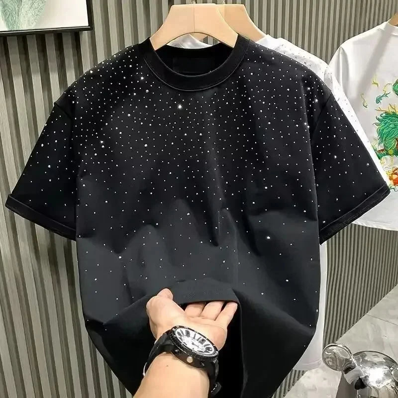 Été hommes vêtements été strass Rivet T-shirt col rond T-shirt style décontracté Version coréenne hommes manches courtes T-shirt Camara Shopping Été hommes vêtements été strass Rivet T-shirt col rond T-shirt style décontracté Version coréenne hommes manches courtes T-shirt
