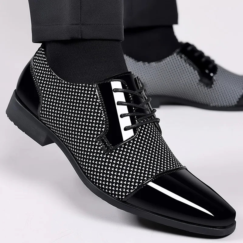 Chaussures habillées classiques pour hommes, style Oxford à bout pointu, à lacets, en cuir, pour le bureau, les mariages et les fêtes, grandes tailles Camara Shopping Chaussures habillées classiques pour hommes, style Oxford à bout pointu, à lacets, en cuir, pour le bureau, les mariages et les fêtes, grandes tailles