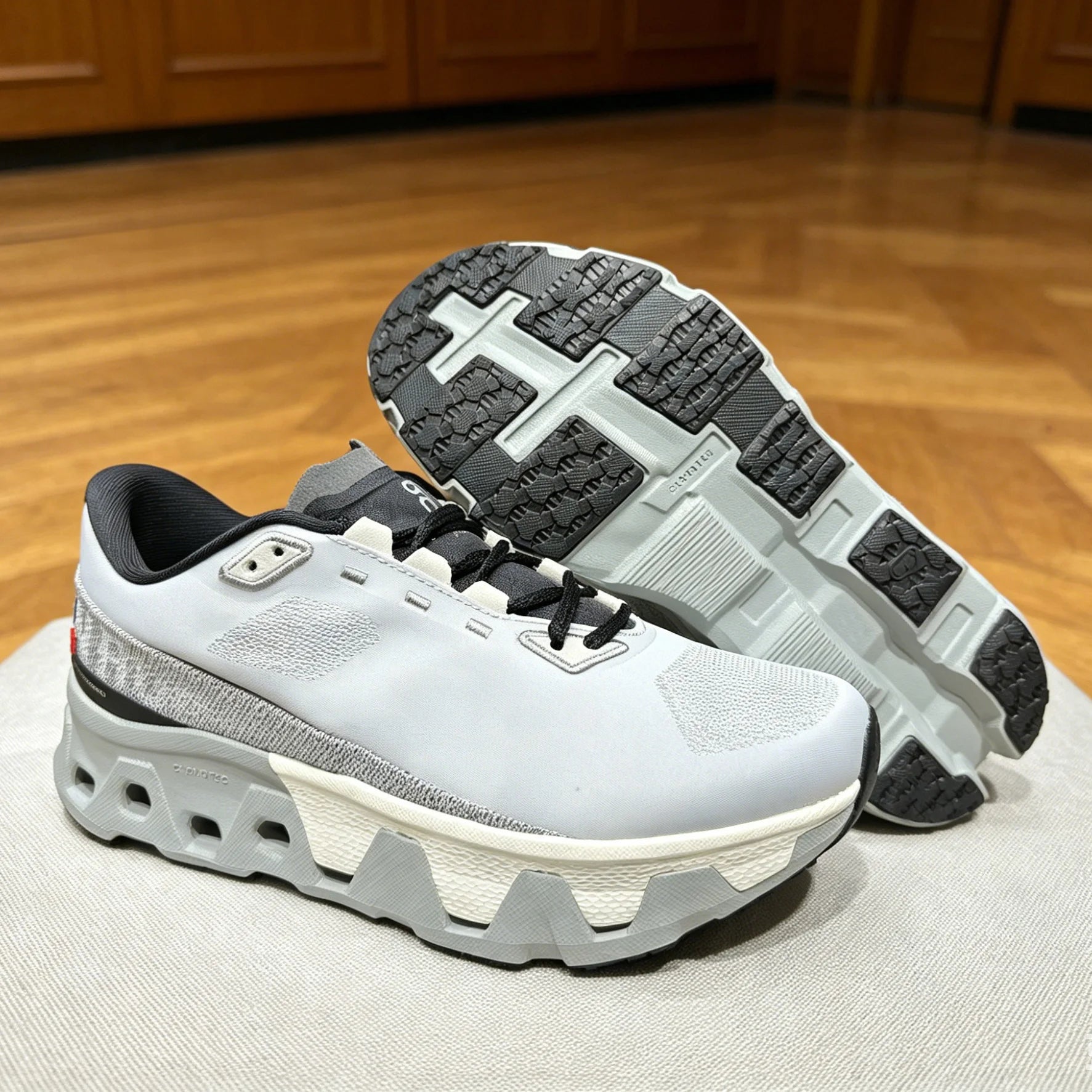 Nouvelles chaussures de course Cloudmonster originales pour hommes et femmes, baskets de mode pour entraînement complet, chaussures décontractées d'extérieur Camara Shopping Nouvelles chaussures de course Cloudmonster originales pour hommes et femmes, baskets de mode pour entraînement complet, chaussures décontractées d'extérieur