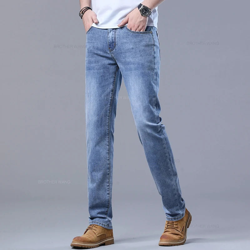 Printemps hommes bleu clair jean mince élégant décontracté tissu extensible Denim pantalon classique pantalon fumée gris Camara Shopping Printemps hommes bleu clair jean mince élégant décontracté tissu extensible Denim pantalon classique pantalon fumée gris