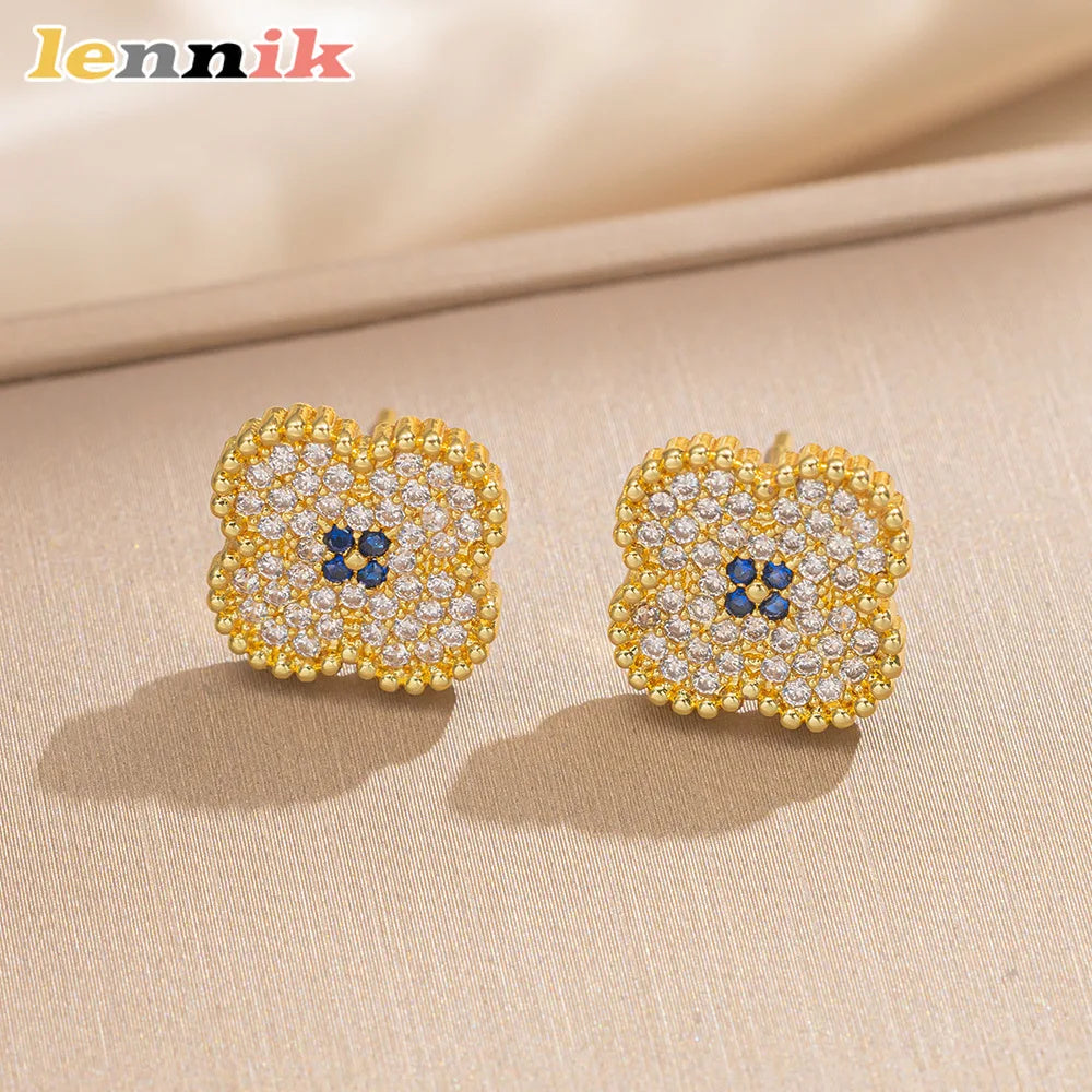 LENNIK Premium Lucky Clover luxe complet Zircon Micro pavé boucles d'oreilles collier bague ensemble, polyvalent pour le quotidien/fête, cadeau parfait Camara Shopping LENNIK Premium Lucky Clover luxe complet Zircon Micro pavé boucles d'oreilles collier bague ensemble, polyvalent pour le quotidien/fête, cadeau parfait