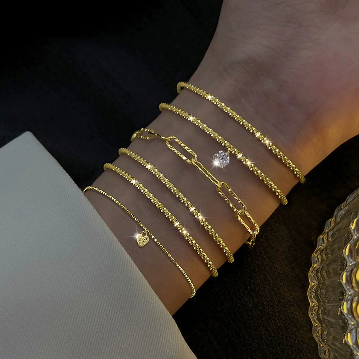 Ensemble de bracelets papillon en strass pour femmes, 5 pièces/ensemble, styliste de mode coréen, perles réglables, bijoux de luxe originaux Camara Shopping Ensemble de bracelets papillon en strass pour femmes, 5 pièces/ensemble, styliste de mode coréen, perles réglables, bijoux de luxe originaux