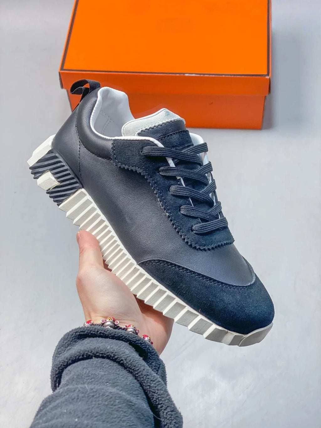 Baskets en cuir pour hommes à semelle épaisse dentelée, chaussures décontractées rouges à lacets, antidérapantes pour la marche Camara Shopping Baskets en cuir pour hommes à semelle épaisse dentelée, chaussures décontractées rouges à lacets, antidérapantes pour la marche